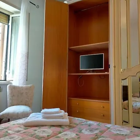 Apartment Accogliente Molto Vicino Metro C